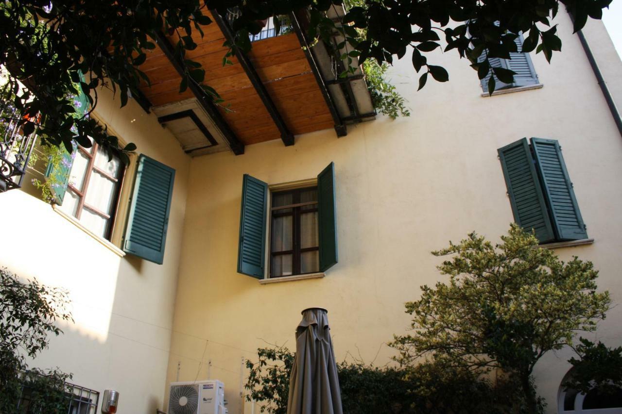B&B Casa Dei Poeti Mantova Ngoại thất bức ảnh