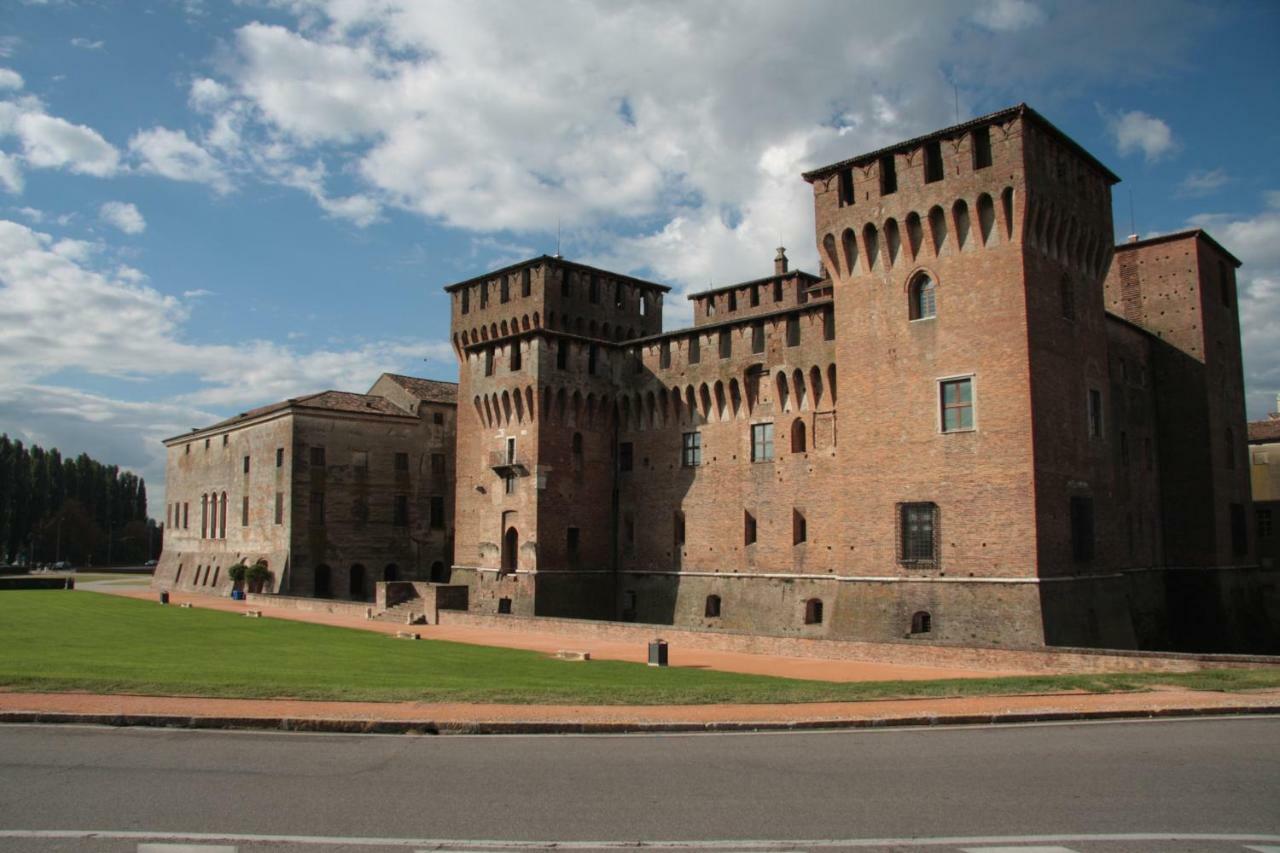 B&B Casa Dei Poeti Mantova Ngoại thất bức ảnh