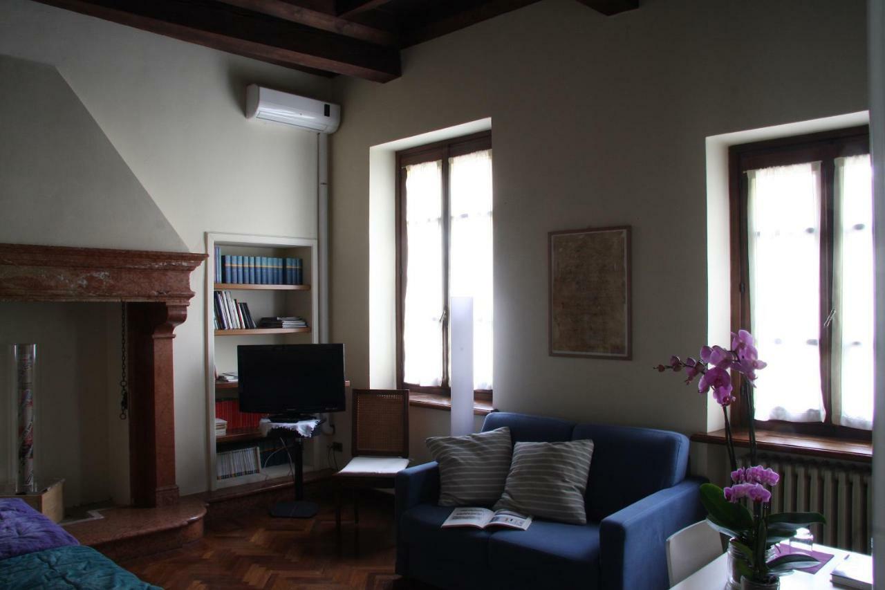 B&B Casa Dei Poeti Mantova Ngoại thất bức ảnh